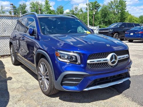 Used 2022 Mercedes-Benz GLB 250 image 6