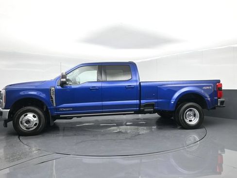 Used 2026 Ford F350 Lariat w/ Lariat Ultimate Package AWD/4WD image 5