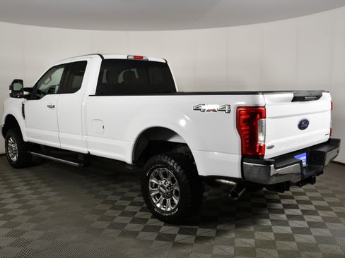 Used 2017 Ford F250 Lariat w/ Chrome Package AWD/4WD image 8