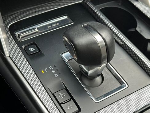 Certified 2025 MAZDA CX-70 Plug-In Hybrid w/ Premium Plus image 21