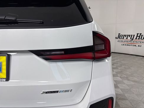 Used 2025 BMW X1 xDrive28i image 32