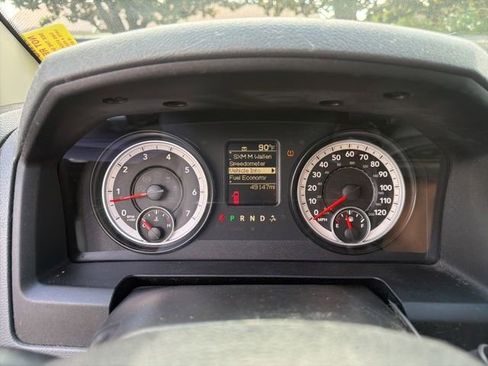 Used 2013 RAM 1500 Express RWD image 24