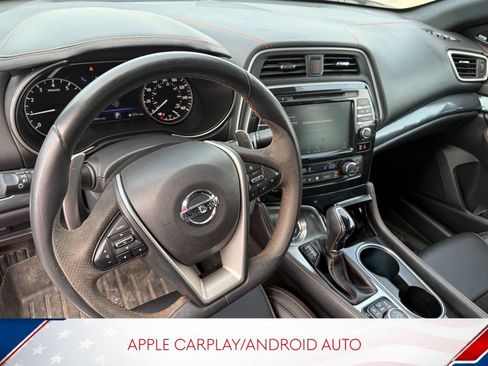Used 2019 Nissan Maxima SR w/ Premium Package FWD image 11