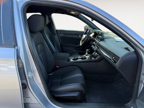 Used 2023 Honda Civic Sport image 19