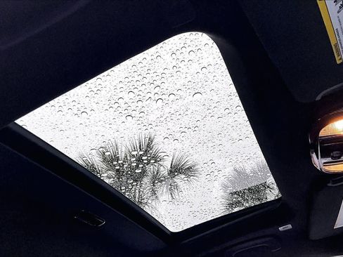 Used 2021 Dodge Charger Scat Pack image 12