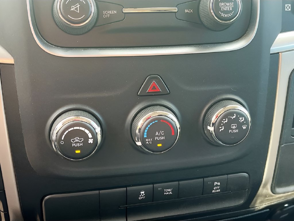 Used 2020 RAM 1500 Warlock AWD/4WD image 15