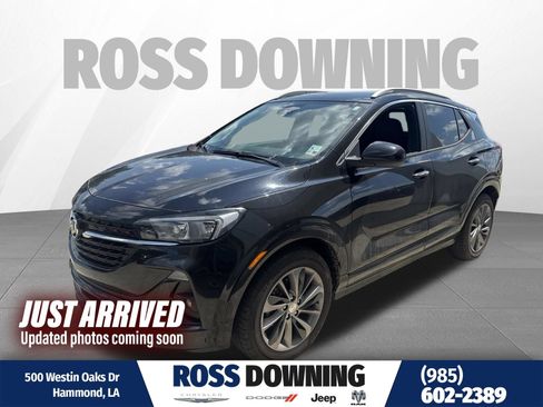Used 2020 Buick Encore GX Select w/ Sport Touring Package FWD image 1