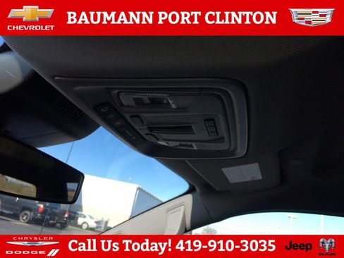 Used 2025 Chevrolet Silverado 1500 LT w/ Z71 Off-Road Package AWD/4WD image 22