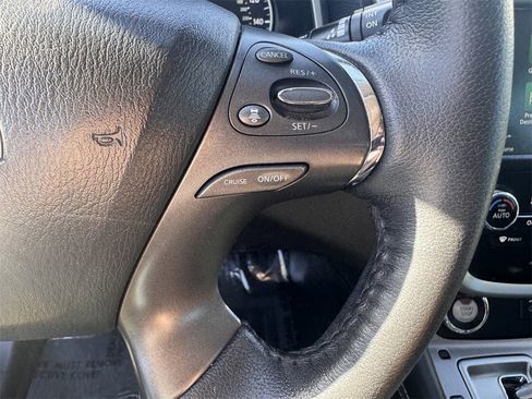 Used 2021 Nissan Murano SL image 16