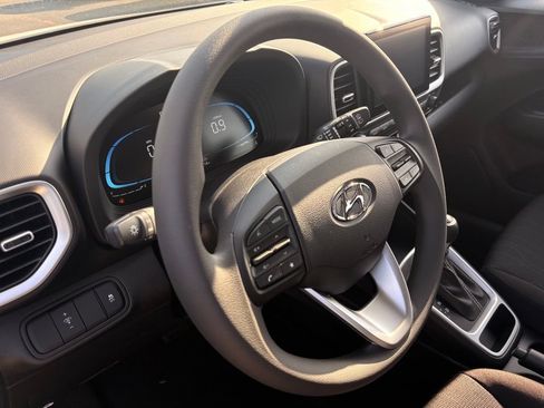 New 2026 Hyundai Venue SE FWD image 10