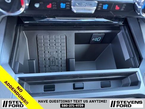 Used 2026 Ford F250 Lariat w/ Chrome Package image 32