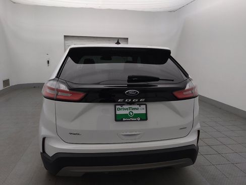 Used 2024 Ford Edge SEL image 6