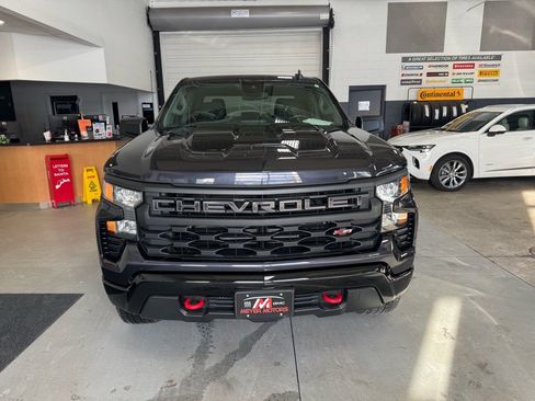 Used 2022 Chevrolet Silverado 1500 Custom Trail Boss image 2