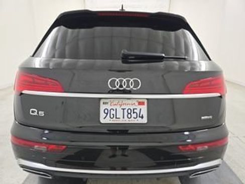 Used 2023 Audi Q5 2.0T Premium w/ Convenience Package AWD/4WD image 11