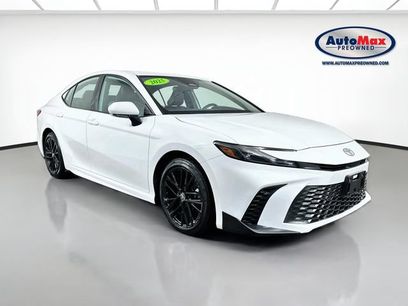 Used 2025 Toyota Camry SE