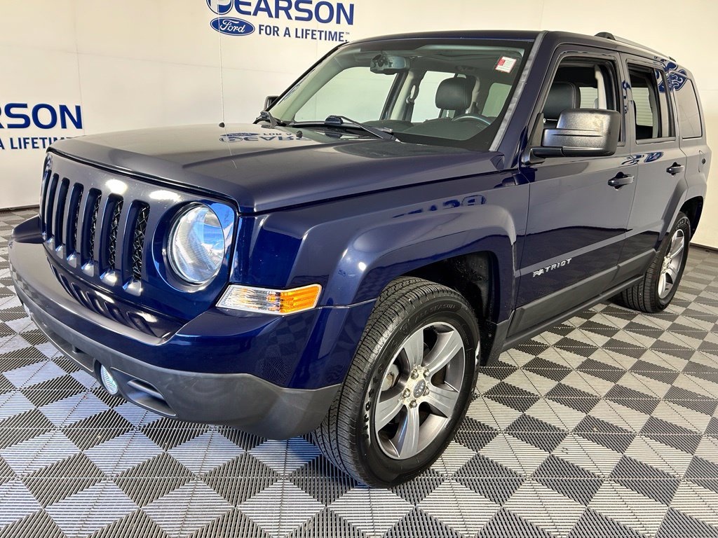 Used 2016 Jeep Patriot High Altitude FWD image 1
