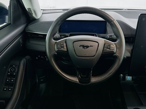 Used 2024 Ford Mustang Mach-E Select image 18