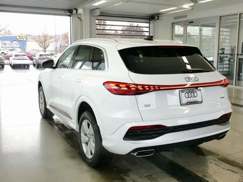 New 2025 Audi Q5 Premium image 4