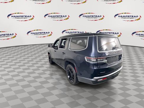 Used 2022 Jeep Grand Wagoneer Series III w/ Flexible Seating Group image 6