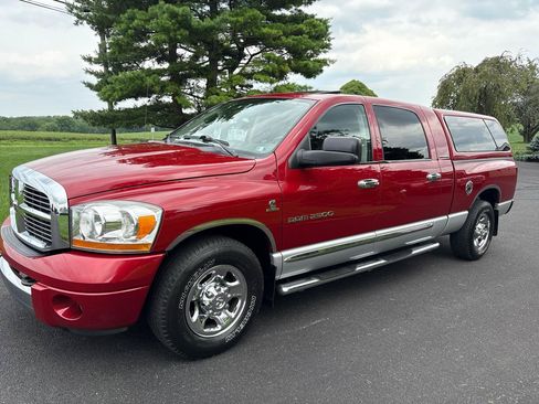 Used 2006 Dodge Ram 2500 Truck Laramie RWD image 1