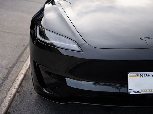 Used 2026 Tesla Model 3 Performance AWD/4WD image 3