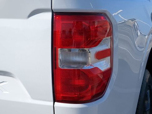 New 2026 Ford Maverick XLT w/ XLT Luxury Package FWD image 41