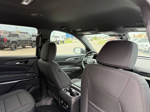 Used 2025 Chevrolet Traverse LT w/ Midnight/Sport Edition FWD image 51