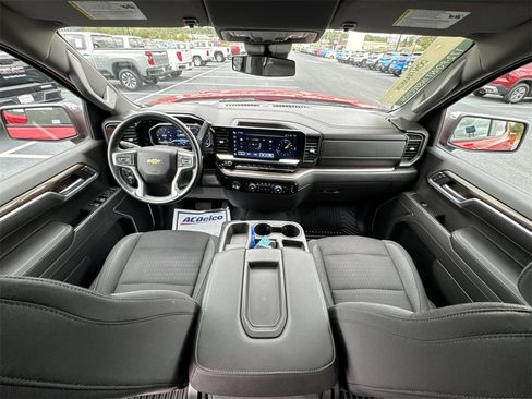 Certified 2022 Chevrolet Silverado 1500 LT image 21
