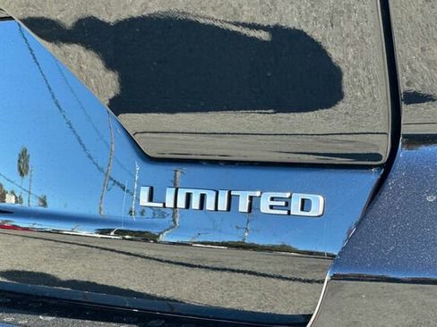 New 2025 Jeep Grand Cherokee Limited w/ Luxury Tech Group II AWD/4WD image 27