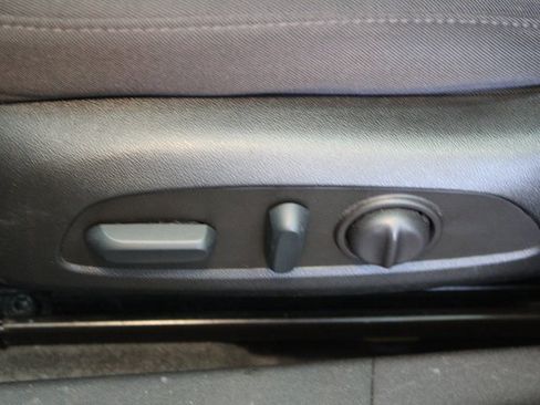 Used 2022 Chevrolet Malibu LT image 16