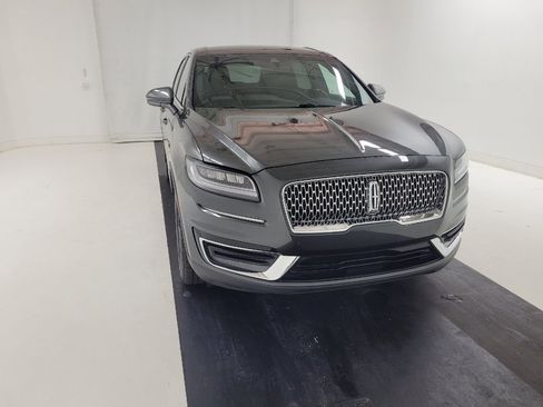 Used 2019 Lincoln Nautilus Select w/ Cargo Utility Package FWD image 14
