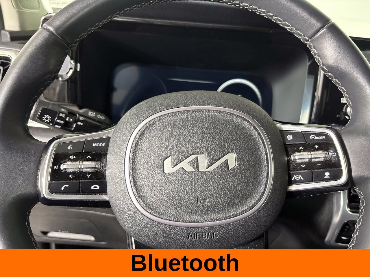 Used 2023 Kia Sorento SX FWD image 16
