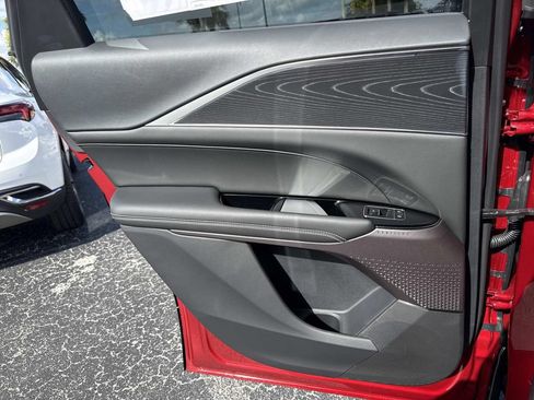 New 2026 Cadillac Lyriq Luxury RWD image 13