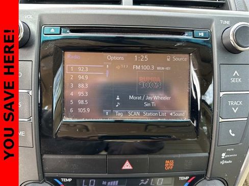 Used 2015 Toyota Camry XLE image 23