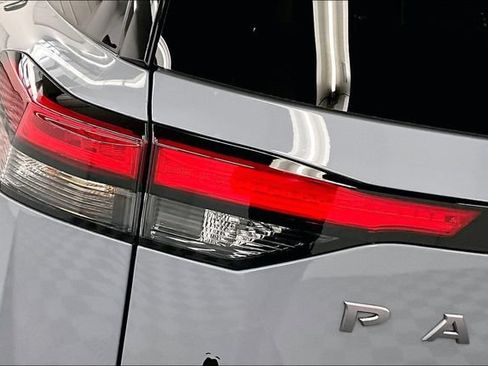New 2026 Nissan Pathfinder Platinum w/ Cargo Package AWD/4WD image 17