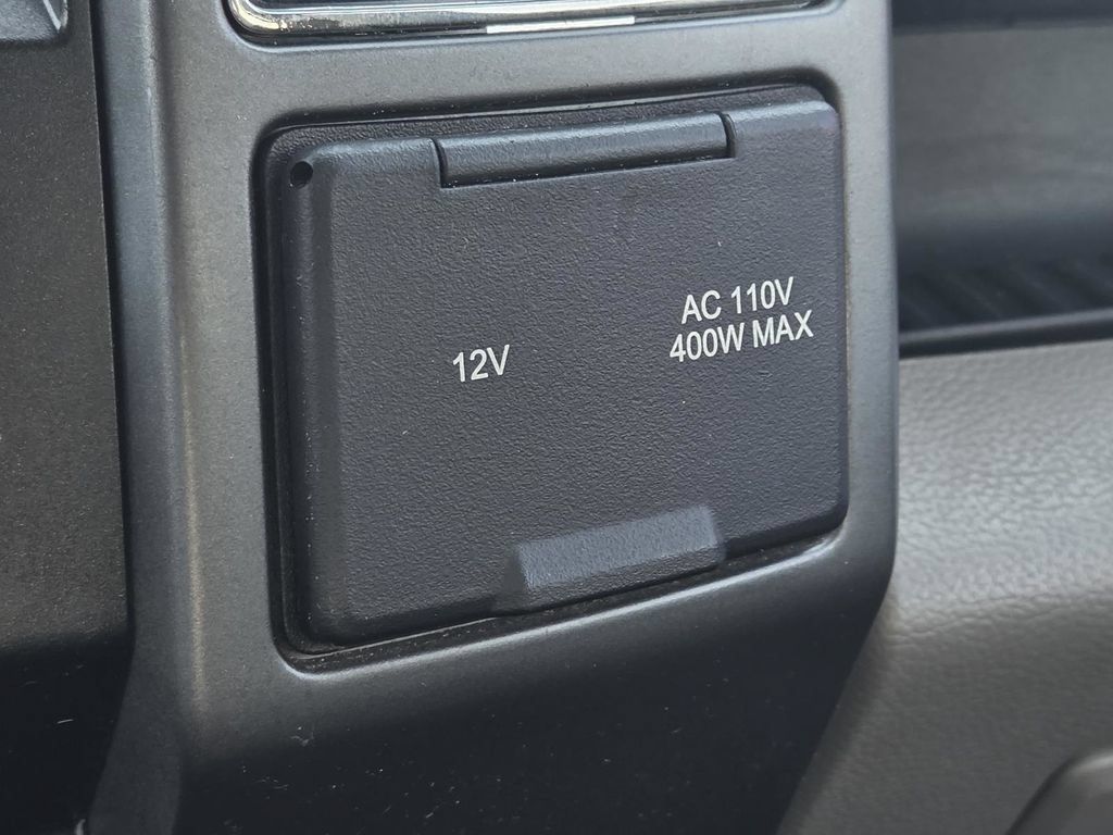 Used 2020 Ford F150 XLT w/ Equipment Group 302A Luxury RWD image 32