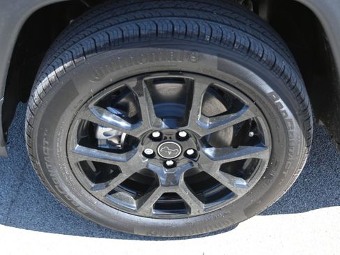 New 2026 Jeep Compass Latitude AWD/4WD image 6