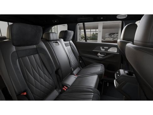 New 2026 Mercedes-Benz GLS 63 AMG 4MATIC image 5