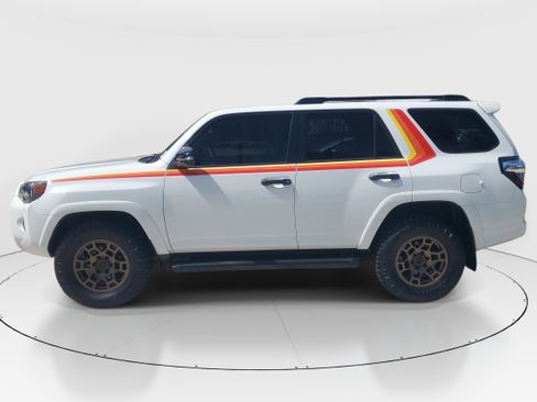 Certified 2023 Toyota 4Runner 40th Anniversary SE AWD/4WD image 6