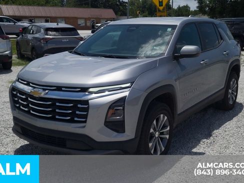 Used 2026 Chevrolet Equinox LT FWD image 22
