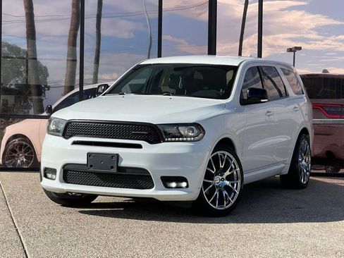 Used 2020 Dodge Durango GT image 3