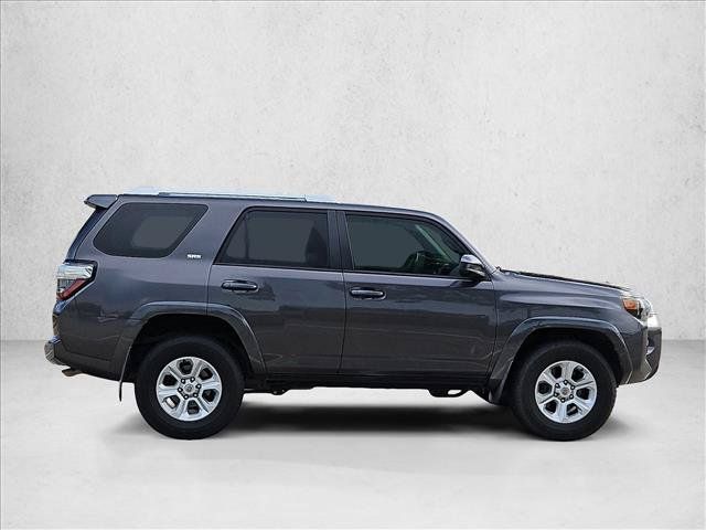 Used 2018 Toyota 4Runner SR5 RWD image 4