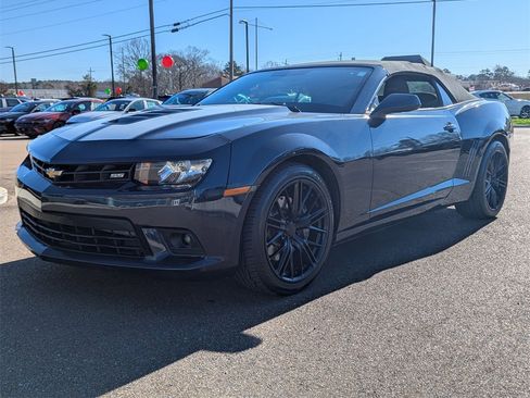 Used 2014 Chevrolet Camaro SS w/ White Rally Stripe Package image 7