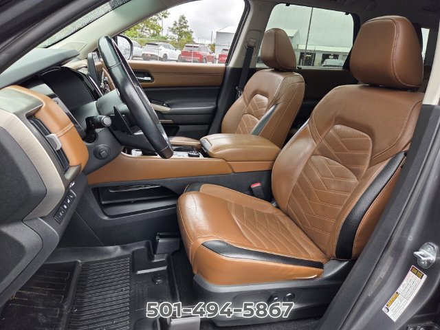 Used 2022 Nissan Pathfinder Platinum w/ Cargo Package AWD/4WD image 9
