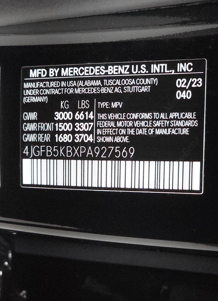 Used 2023 Mercedes-Benz GLE 450 4MATIC w/ AMG Line Exterior image 37