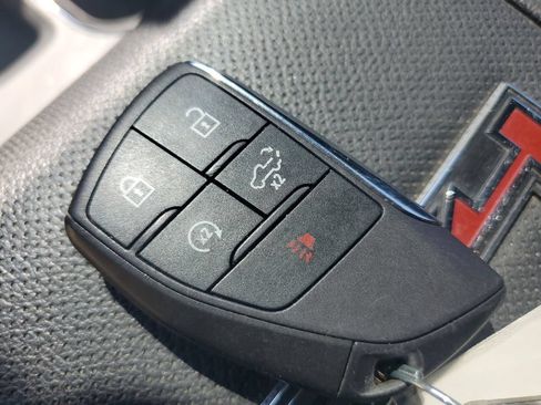 Used 2024 GMC Sierra 2500 AT4 w/ AT4 Premium Plus Package AWD/4WD image 24