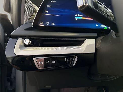 Certified 2025 Cadillac Optiq Sport 2 w/ LPO, Floor Liner Package image 23