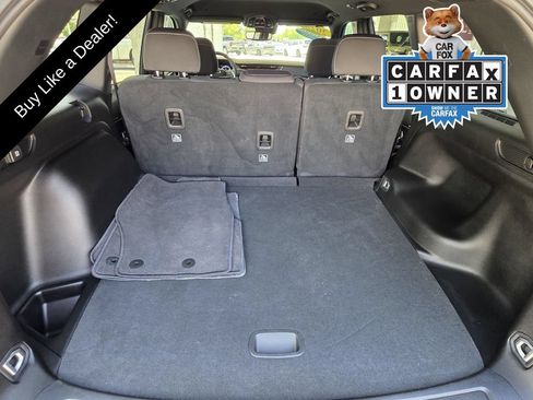Used 2025 Jeep Grand Cherokee Laredo w/ Luxury Tech Group I AWD/4WD image 14