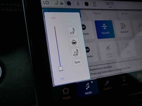 New 2025 Jeep Grand Cherokee Limited image 17