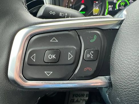 Certified 2025 Jeep Wrangler Unlimited Sahara AWD/4WD image 16